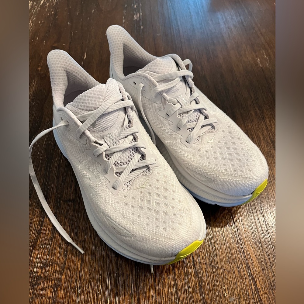 Hoka Clifton 9 shoes womens 9
